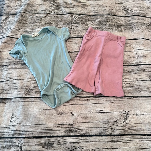 Kyte Blue Bamboo Onesie and L’oved Baby Pink Organic Pants Both 0-3 months - Picture 1 of 7